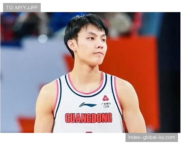 广东徐杰8分11助攻6篮板正负值+28获评满分表现